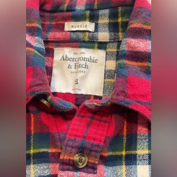 Abercrombie & Fitch Flannel Muscle Shirt Mens Small Plaid Red Thick Button Up - Picture 4 of 7